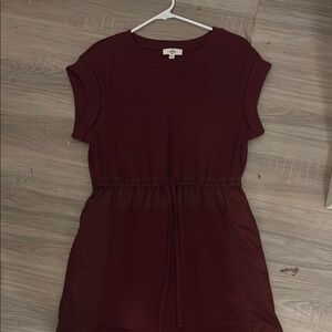 Entro Maroon Short Sleeve Dress, Size Small